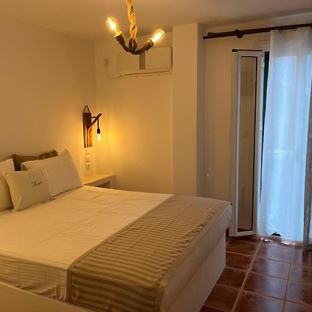 Astrio Suites Λιβάδι Εξωτερικό φωτογραφία