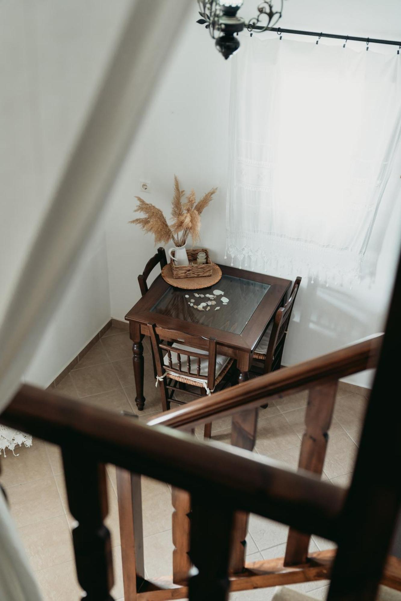 Astrio Suites Λιβάδι Εξωτερικό φωτογραφία