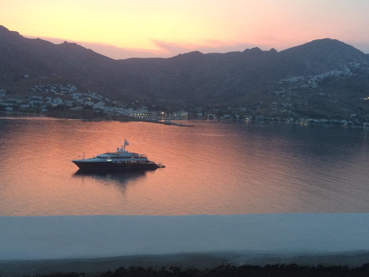 Astrio Suites Λιβάδι Εξωτερικό φωτογραφία